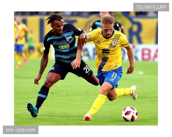 柏林赫塔新主场设计中，特别考虑了更短的边线距离以“加速比赛转换”