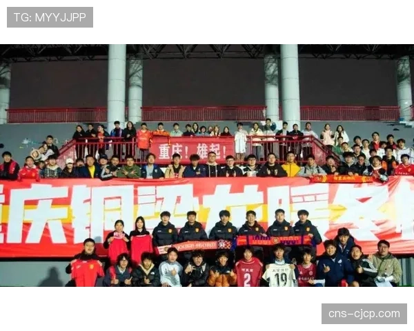 杜月徵飞铲染红，重庆铜梁龙十人应战守住胜果